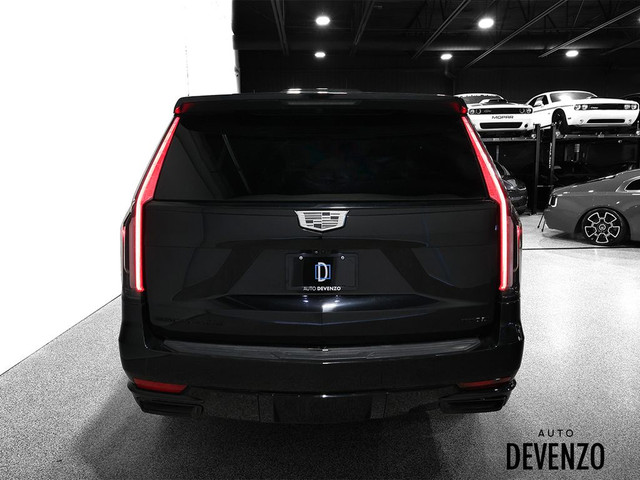 2022 Cadillac Escalade 4WD Sport Platinum Duramax Diesel in Cars & Trucks in Laval / North Shore - Image 4