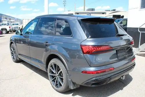 2022 Audi Q7 Komfort62938483969921124