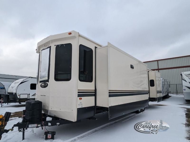 2019 Forest River RV Cedar Creek 40CCK in Travel Trailers & Campers in Edmonton - Image 3