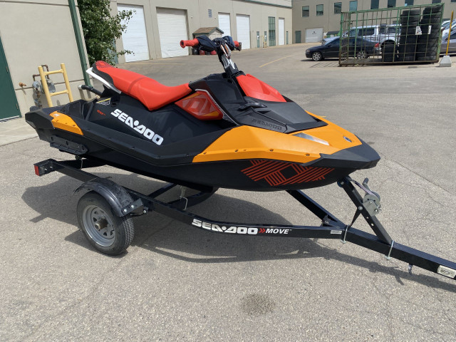 2018 SEADOO TRIXX 3 UP (FINANCING AVAILABLE) in Personal Watercraft in Winnipeg - Image 4