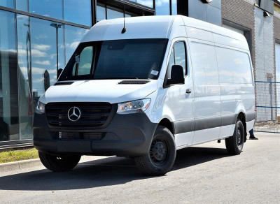 2024 Mercedes-Benz Sprinter 2500 170 Wheelbase High Roof RWD