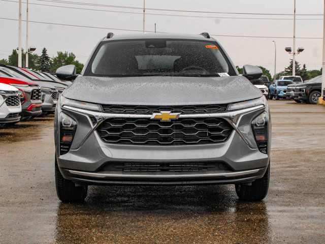 2025 Chevrolet Trax LT in Cars & Trucks in Edmonton - Image 3