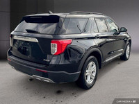 *2023 Ford Explorer XLT -- 6-Passenger | Captain's Chairs | AWD | CarPlay | Heated Seats* Previous D... (image 4)