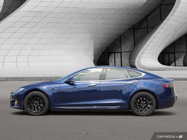 2017 Tesla Model S in Cars & Trucks in London - Image 2
