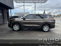2022 Mitsubishi Outlander ES S-AWC 7 Passagers Automatique avec Système de Navigation Carplay Caméra... (image 7)