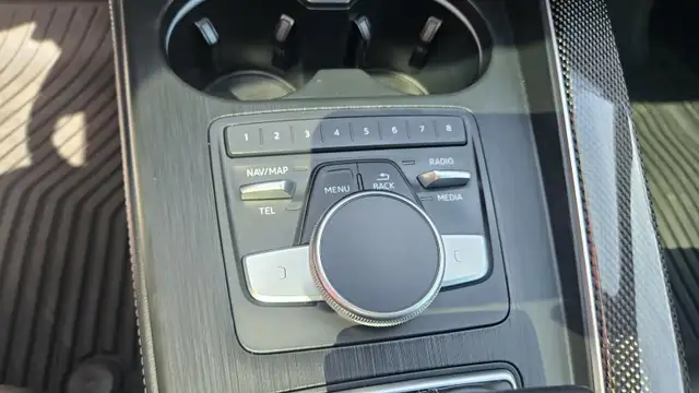 Audi S5 Technik 2018 in Cars & Trucks in Medicine Hat - Image 16