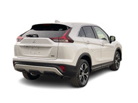Our 2022 Mitsubishi Eclipse Cross SE in White Diamond is a Local Vehicle, in stock and all up to dat... (image 9)