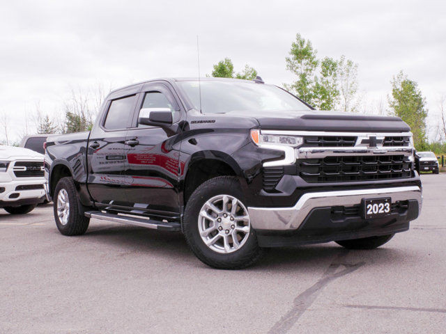 2023 Chevrolet Silverado 1500 LT - Bluetooth Connection in Cars & Trucks in Belleville - Image 2