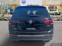 This Volkswagen Tiguan delivers a Intercooled Turbo Regular Unleaded I-4 2.0 L/121 engine powering t... (image 3)
