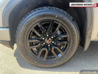 Engine: Gas Turbo 4cyl 2.7L L/100Km City: 15.2 L/100Km Hwy: 13.2 Safety Equipment Airbags, Dual-stag... (image 8)