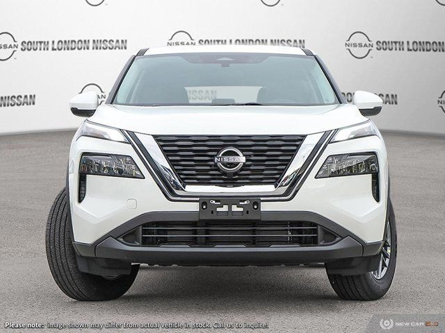  2024 Nissan Rogue in Cars & Trucks in London - Image 2