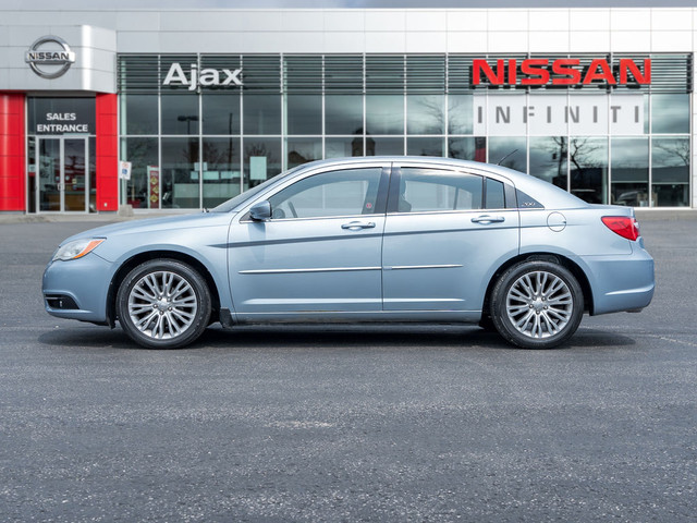 2012 Chrysler 200 Touring CLEAN CARFAX | SAFETY CERTIFIED! in Cars & Trucks in Oshawa / Durham Region - Image 3
