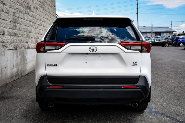 2023 Toyota RAV4 LE • HEATED SEATS • CP/AA • REAR CAM • LANE KEE in Cars & Trucks in Kingston - Image 4