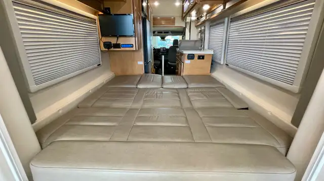 2021 Coachmen Beyond 22C in RVs & Motorhomes in Victoria - Image 18