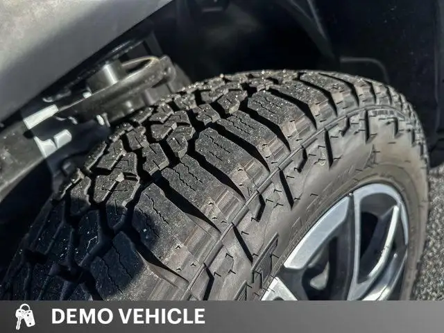 2024 Jeep Compass Trailhawk | 2.0L Turbo | Driver Assist Group dans Autos et camions dans Tricities/Pitt/Maple - Image 9