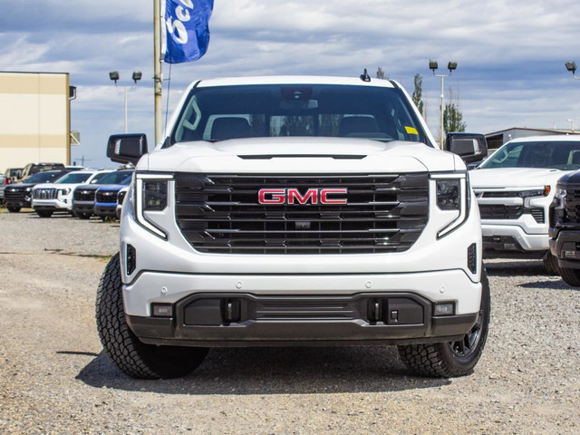 2024 GMC Sierra 1500 Crew Cab Short Box 4-Wheel Drive Elevation  in Cars & Trucks in Edmonton - Image 3
