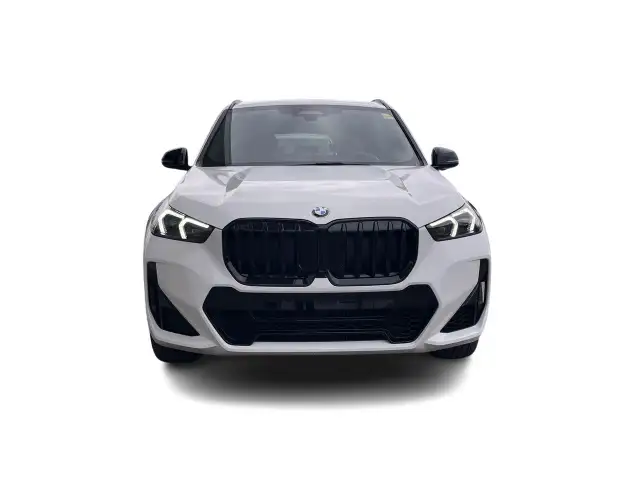 2025 BMW X1 XDrive28i in Cars & Trucks in Laval / North Shore - Image 18