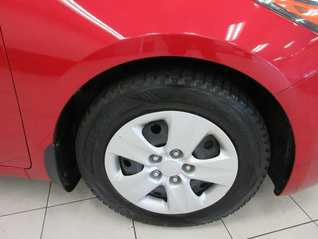 KIA FORTE 2018 LX AUTOMATIQUE AIR-CLIMATISÉ SEULEMENT 128100 KM in Cars & Trucks in Lévis - Image 4