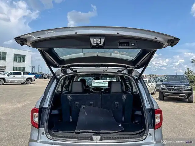 2020 Honda Pilot Touring 7-Passenger | HEATED & COOLED SEATS in Cars & Trucks in Strathcona County - Image 21