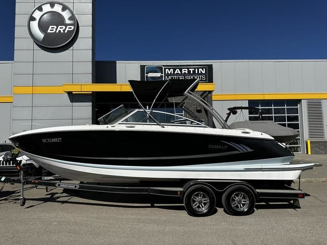 2012 Cobalt Boats A25 in Powerboats & Motorboats in Calgary