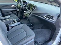 WE CAN GET YOU APPROVED ON THIS 2024 CHRYSLER PACIFICA TOURING TODAY FEATURED OPTIONS -Cold weather... (image 8)