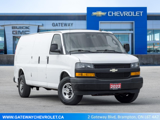 2022 Chevrolet Express 2500 Work Van Clean Carfax, Low Mileag... in Cars & Trucks in Mississauga / Peel Region
