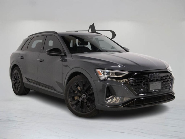2024 Audi Q8 e-tron PREMIUM PKG | BANG OLUFSEN | 21 WHEELS | PAN in Cars & Trucks in Mississauga / Peel Region - Image 2