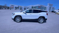 All Wheel Drive. Cloth Interior. Touchscreen. Bluetooth. Remote Start. Rear View Backup Camera. Push... (image 5)