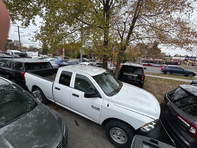 2018 Ram 1500 Tradesman 4x4 Quad Cab 6'4" Box in Cars & Trucks in City of Toronto - Image 4