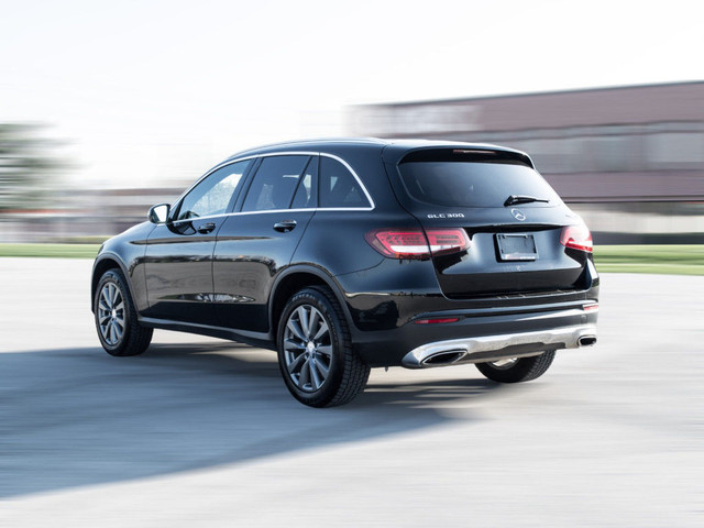 2017 Mercedes-Benz GLC-Class GLC300 |NAV |BACK UP |PANOROOF|HEAT in Cars & Trucks in City of Toronto - Image 4