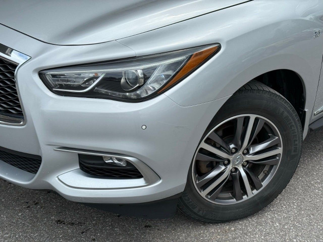 2016 INFINITI QX60 in Cars & Trucks in Barrie - Image 3