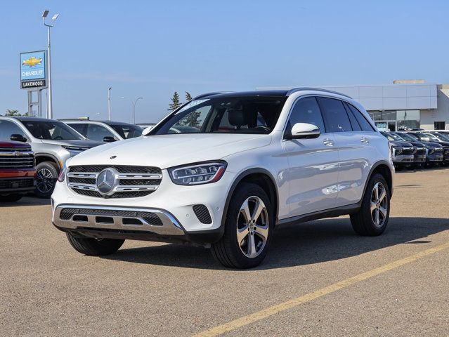 2022 Mercedes-Benz GLC GLC 300 4Matic 2.0T in Cars & Trucks in Edmonton - Image 4