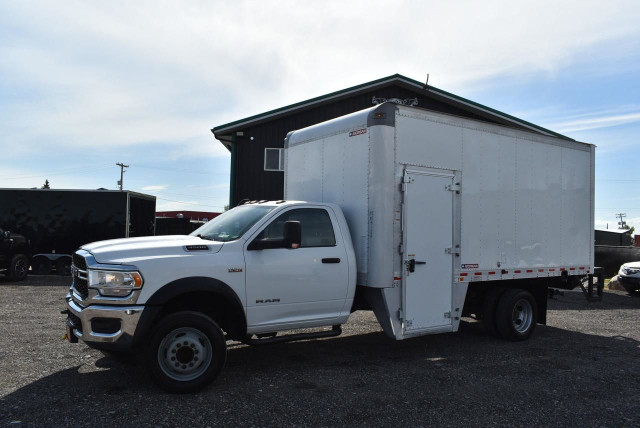 2019 RAM 4500 ST 4x2 Reg Cab 204.5" WB - 6.4L - CUBE TRUCK in Cars & Trucks in Winnipeg - Image 2
