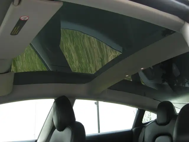 2021 Tesla MODEL 3 Long Range+AWD+Tesla Warr 2029 in Cars & Trucks in City of Toronto - Image 16