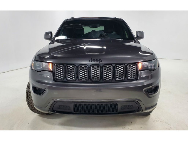 2019 Jeep Grand Cherokee ALTITUDE 4X4 GPS TEMPS FROID ANGLES MO in Cars & Trucks in Laval / North Shore - Image 2