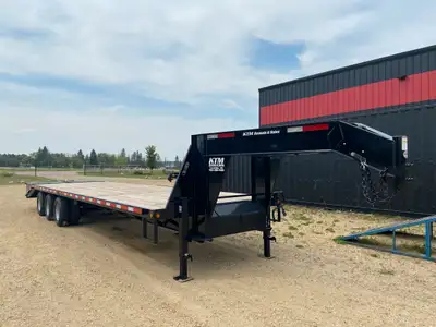 NEW 2025 8.5 x 32' Triple Dually Gooseneck Trailer Equipment Trailer Flat Deck Trailer w/ Monster Ra...