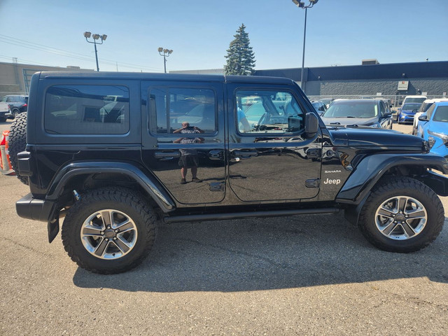 2021 Jeep Wrangler Unlimited Sahara in Cars & Trucks in Calgary - Image 2