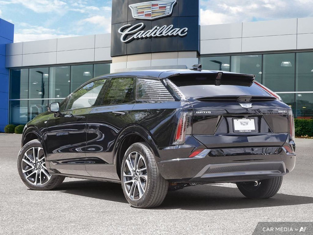 2025 Cadillac OPTIQ Sport in Cars & Trucks in London - Image 4