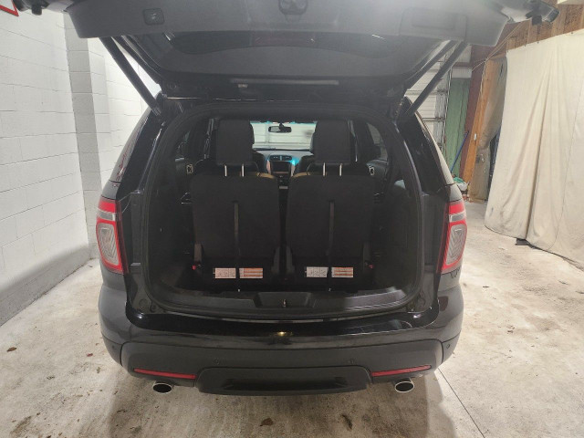 2014 Ford Explorer in Cars & Trucks in Windsor Region - Image 4