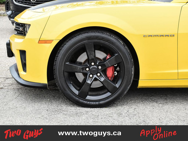 2011 Chevrolet Camaro 2SS 6.2L | SoftTop | 6Spd | Leather | in Cars & Trucks in St. Catharines - Image 4