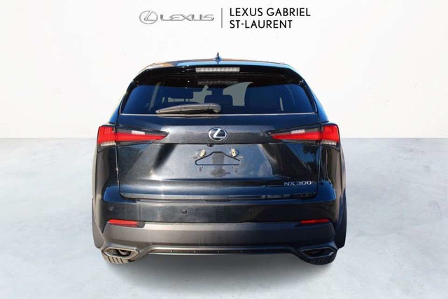 2020 Lexus NX 300 Base AWD in Cars & Trucks in City of Montréal - Image 4