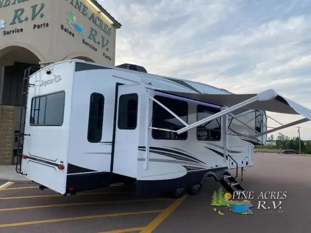 2021 Jayco Eagle 321RSTS in Travel Trailers & Campers in Truro - Image 3