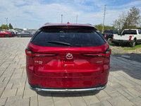 2024 Mazda CX-90 PHEV GT AWD with only 29,000kms! Loaded with 20 alloys, BOSE sound, Power Chair, Pa... (image 5)