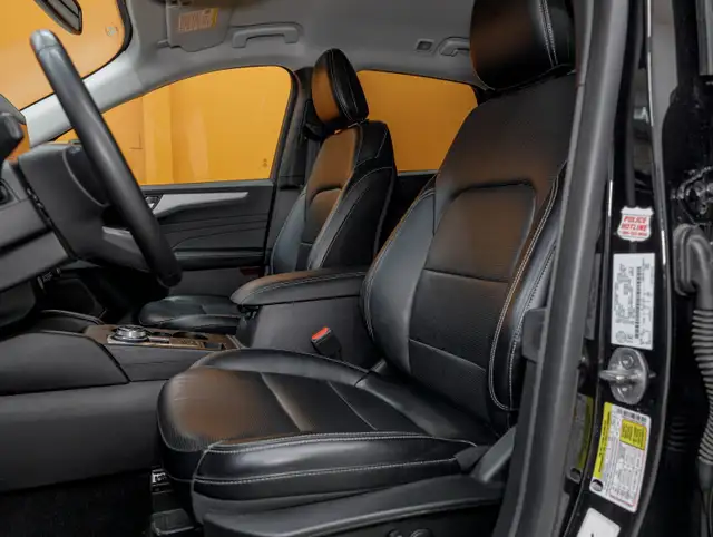 2023 Ford Escape PLATINUM AWD *NAV* SIÈGES / VOLANT CHAUF CARPLA in Cars & Trucks in Laurentides - Image 11