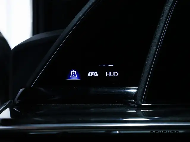 2024 Cadillac Escalade Premium Luxury with Air Ride Adaptive Sus in Cars & Trucks in Laval / North Shore - Image 19