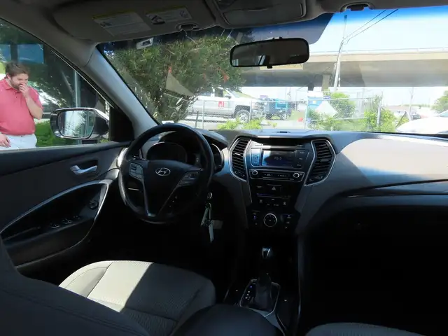 2018 Hyundai Santa Fe Sport BASE AWD in Cars & Trucks in Dartmouth - Image 7