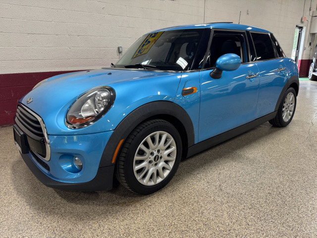 2016 MINI Cooper Hardtop 5 Door MANUAL - BLUETOOTH - KEYLESS STA in Cars & Trucks in Mississauga / Peel Region - Image 4