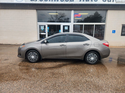 2018 Toyota Corolla LE AMAZING TOYOTA QUALITY, PRICED TO MOVE...