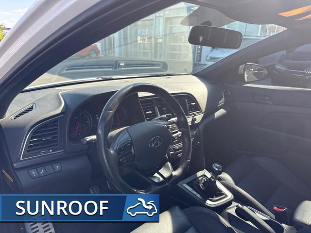 2018 Hyundai Elantra Sport Manual  - Sunroof -  Leather Seats in Cars & Trucks in Ottawa - Image 2