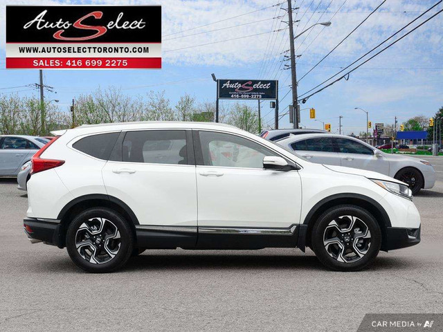 2017 Honda CR-V Touring Leather - Sunroof - Apple Carplay - A... in Cars & Trucks in City of Toronto - Image 3